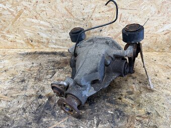 ZADNÍ DIFERENCIÁL LAND ROVER FREELANDER 1.8 88KW 174-002 - 2