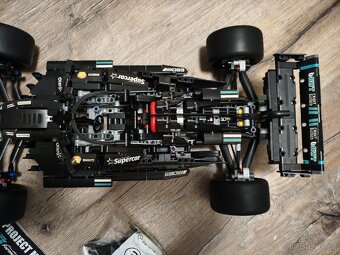 Stavebnice Formule 1324 dílu - 2