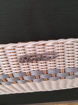 Prodám levně retro kočárek pro miminko, plus sedačka - 2