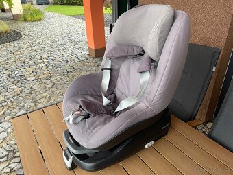 Autosedačka Maxi Cosi Pearl + základna - 2