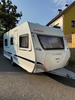 Dethleffs Nomad - předstan, sprcha - 2