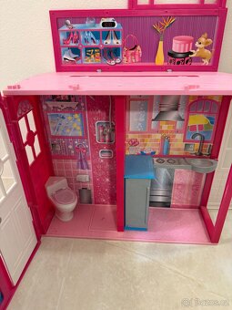 Rozkládací domeček pro Barbie - 2