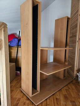 Hi-fi stolek,skříňka - 2