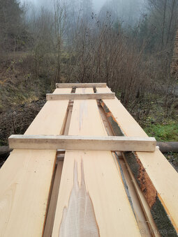 Bukové řezivo, fošny - 2