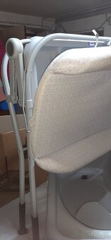 Přebalovací pult z vaničkou  CHICCO - 2