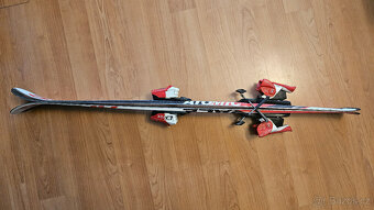 Dětské lyže Atomic Race - 2