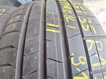 Prodám letní pneu 235/35/19 Pirelli - 2