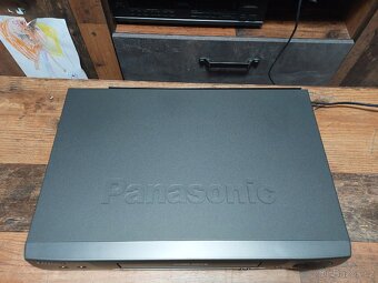 Panasonic NV-HD628 - 2