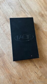 Externí disk HDD LaCie 750 GB - 2