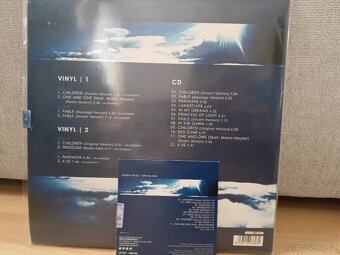Miles Robert - Dreamland / 2 LP +CD
2LP/CD / - 2