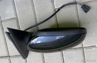 Prodám pro Škoda Fabia II elektrické levé zrcátko. - 2