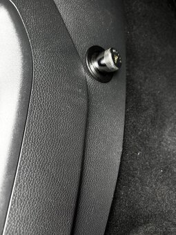 VW Jetta - 2