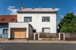 Prodej rodinného domu 256 m², pozemek 536 m² - 2