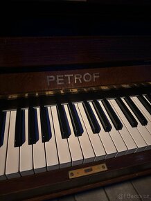 Klavír Petrof - 2