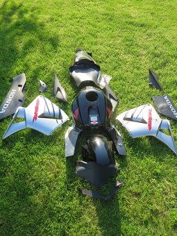 Díly kapotáže, nebo celek, Honda CBR600RR PC37 - 2