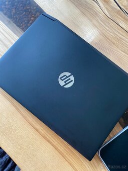 Herní notebook HP Pavilion 15 RTX - 2