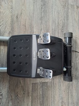Logitech G29 Driving Force + stojan Wheel stand PRO - 2
