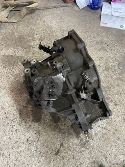 Převodovka + spojka Opel Astra H 74kw - 2