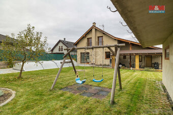 Prodej rodinného domu, 179 m², Všechlapy - 2