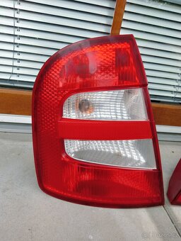 Zadní světla: Škoda Fabia MK1 - Hatchback (krátká) - 2