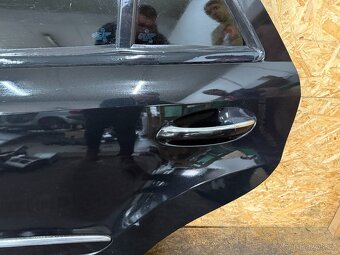 NASTROJENÉ LEVÉ ZADNÍ DVEŘE MERCEDES W164 C197 - 2