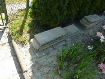 BETONOVÉ OBRUBNÍKY , DLAŽDICE KARI SÍTĚ - 2