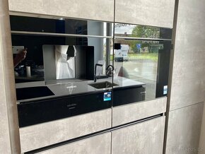 Nový vestavný automatický kávovar SIEMENS STUDIO LINE - 2