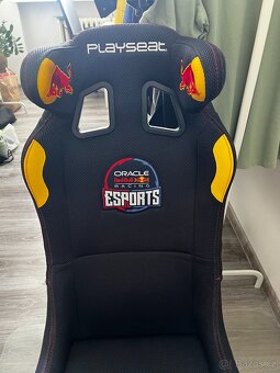 Playseat RedBull F1 + volant Logitech - ZÁRUKA - 2