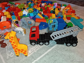 Lego duplo s auty, zvířátky a kuličkoudráhou. (ZLEVŇENO) - 2