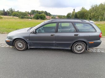 Volvo V40 1,9D kombi, nafta, klima - 2