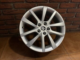 Nové orig. ALU disky ŠKODA Kodiaq 5x112 18” (4ks) - 2