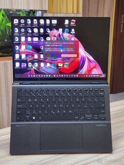 ASUS ZENBOOK DUO OLED - 2x 14"OLED displeje, 2TB, 7-155H - 2