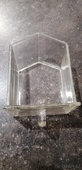 Skleněné šuplíky - 2