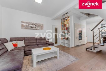 Prodej mezonetového bytu 3+kk lokalita Kasárna. - 2