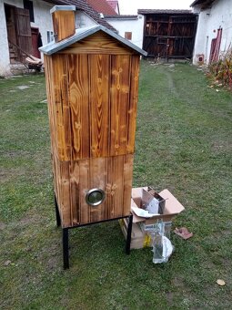 Udírna dřevěná s příslušenstvím - 2