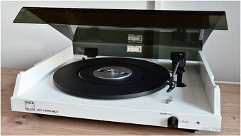 Gramofon Tesla NC 470 cinch - 2