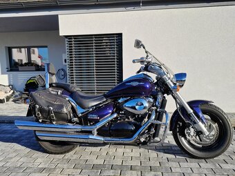 Suzuki M800 Intruder - 2