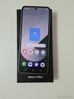 Samsung Galaxy Z Flip6 512 GB záruka 18 měsíců - 2