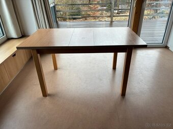 Jídelní stůl - 2