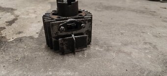 Válec Jawetta/Stadion - 2