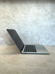 MacBook Air M1 2020 8GB - 2