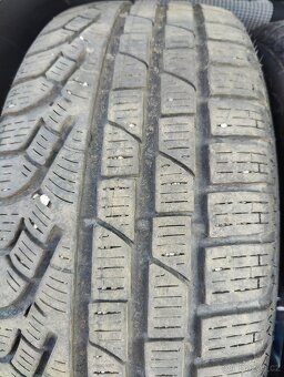 Zimní pneu, značky PIRELLI SOTTOZERO. 205/50/R17. - 2