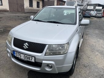 Suzuki Grand Vitara 2,0i benzin 103kw - 2