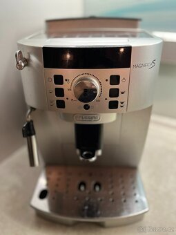 DeLonghi Magnifica S - 2