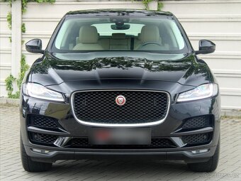 Jaguar F-Pace 2,0 25t 184kW AWD Prestige 16V 25t 2.0Ti4 Pres - 2