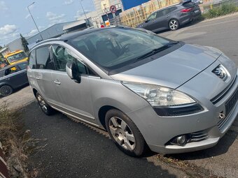 peugeot 5008 1,6 hdi - 2