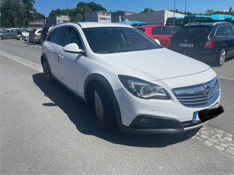 Opel insignia - 2