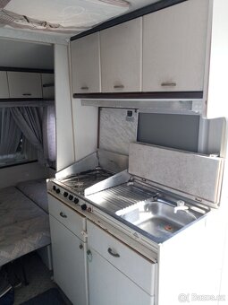 Karavan Hobby 420 - 2