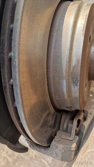 Kompletní zadní náprava Bmw E60 E61 z 523i - 2