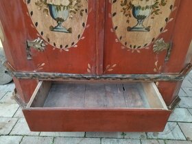 Malovaná skříň 1830 - ORIGINAL Původní stav - 2